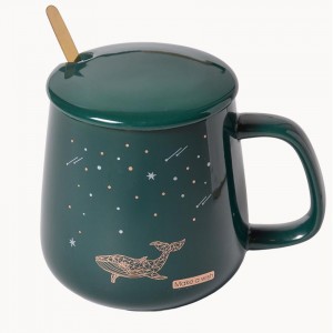 Керамическая чашка «Кит под звёздами», 460 мл