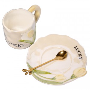 Чашка керамическая с блюдцем «Жёлтый тюльпан», 250 мл